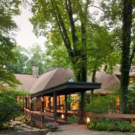 The Inn At Honey Run Millersburg Exterior photo